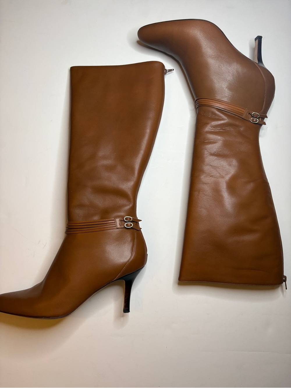 ANN TAYLOR cognac leather pointy toe heeled boots made in Brazil